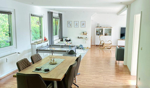 Penthouse mit Dachterrasse in Bestlage – ruhig & grün zwischen Innenhafen und City