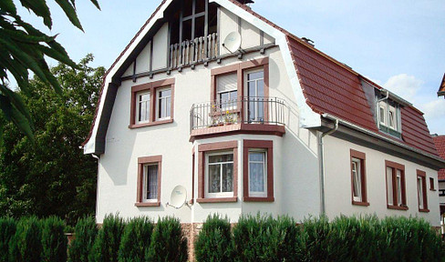 Great, charmingly renovated maisonette with balcony, loggia and sunny garden