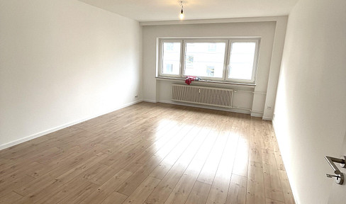 🏡 Modernized 1-room apartment - compact, charming & ready to move in!