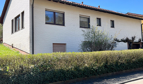 Detached house in Bensheim-Hochstädten. Detached in an unobstructable hillside location