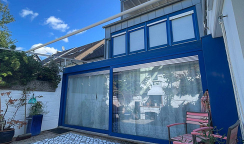 Träumen Sie von einem mediterranen Haus mit Pool und bezahlbarem Luxus?