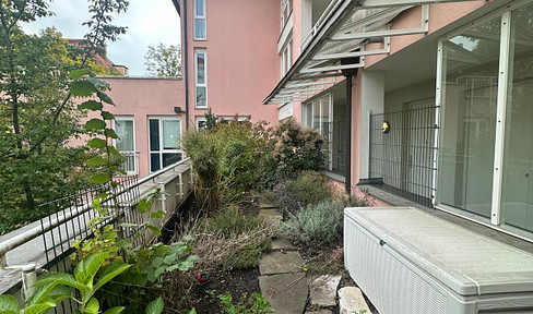 2 Zi- Whg Dachgarten und Loggia, sehr zentral aber  ruhig in München Laim