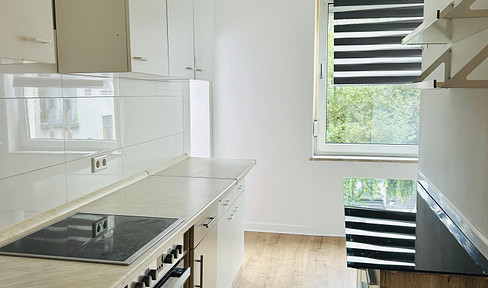 Helle 3-Zi.-Wohnung mit Balkon & Einbauküche – Berliner Straße 99, Hagen