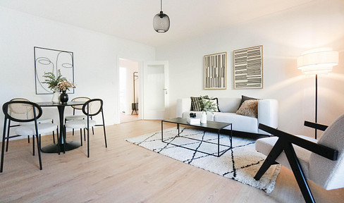 Modern 2-room apartment with new bathroom and fitted kitchen