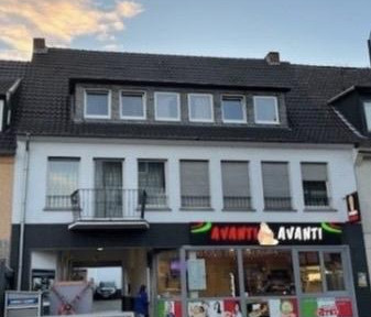 Apartment building with commercial unit in the center of Bad Breisig