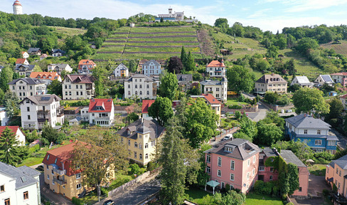 Cozy 1.5-room apartment in a quiet villa location in Radebeul-West