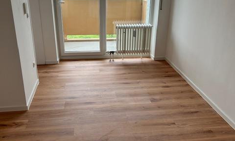 Renovated 2.5 room apartment with balcony in the center of Weiden