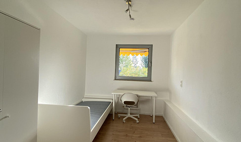Room available - Furnished 4-bed flat share in prime university location