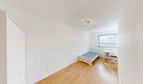 Room available - Furnished 4-bed flat share in prime university location