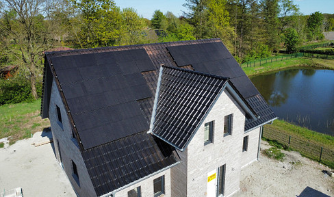 Erdgeschosswohnung mit Terrasse und Geräteraum