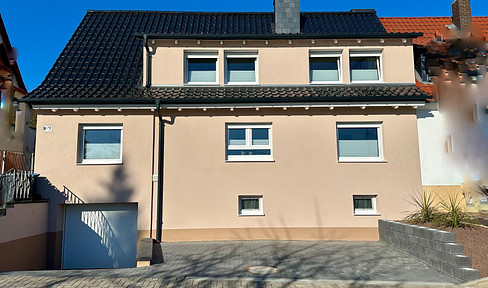 Spacious, completely renovated detached house with top layout