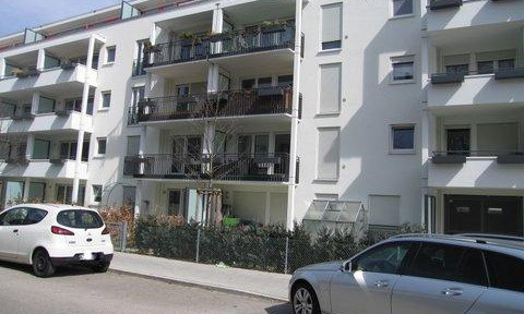 From private owner: 2-room apartment, Munich-Sendling-Westpark, incl. underground parking space, upper duplex