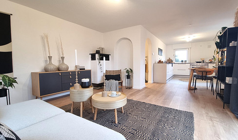 **Move in and feel good - renovated 3-room apartment with garden, 2 balconies and hobby room**