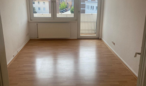 3 room apartment over 2 floors | suitable for shared flat | with balcony and cathedral view