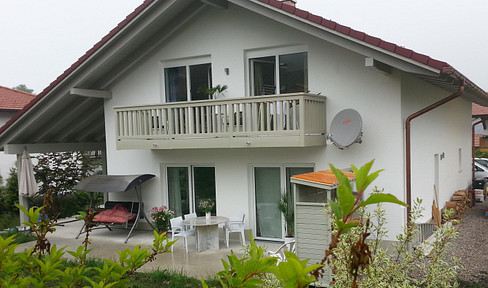 Dream architect's house with Hörnle view within reach. A-energy, PV system, barrier-free, elevator