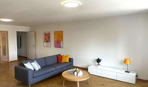 Helles und großzügiges Appartement mitten in Ottensen, mit Balkon komplett neu möbliert