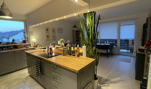 Klagenfurt Nähe, 3-Zimmerwohnung mit großer Terrasse, 2 Parkplätze und Abstellraum inklusive