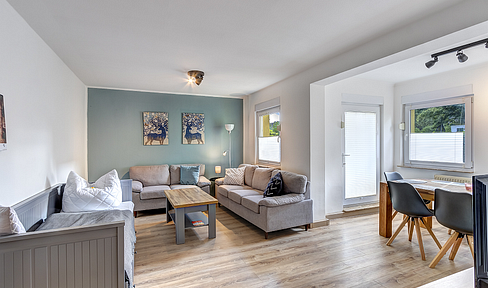 Zinnowitz - Three apartments in a house with large plot plus bungalow - READY TO MOVE IN. NO RETAILER