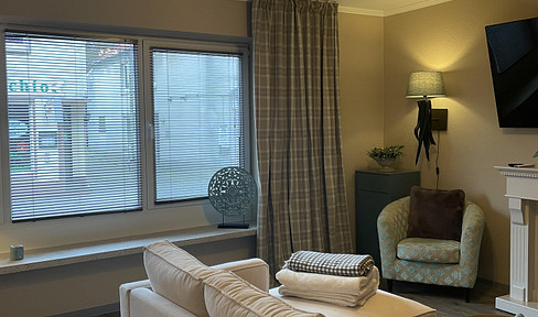 On the North Sea coast, barrier-free ground floor apartment after refurbishment only 2,608 euros/m² living space.