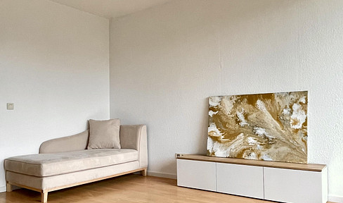 Beautifully furnished, balcony & garden