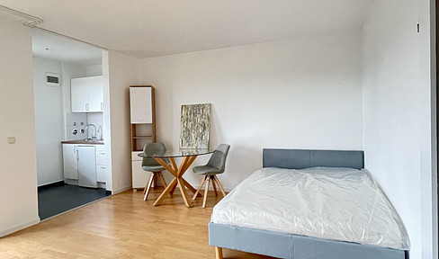 Beautifully furnished, balcony & garden