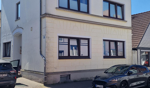 Townhouse with 5 apartments in Heide