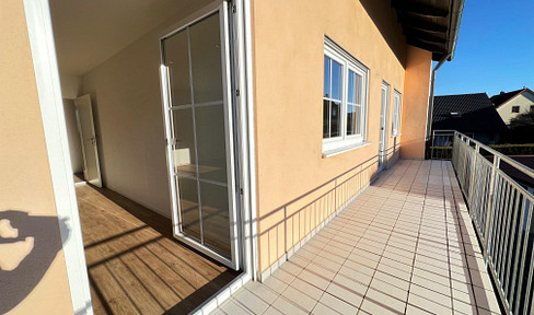 Family-friendly 4-room apartment with large south-facing balcony in Grünthal near Rgbg