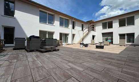 Central 4-room condominiums in Halle - commission-free directly from the owner