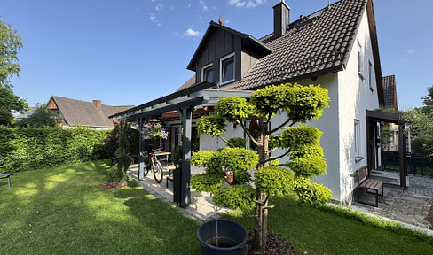 ohne MAKLER - Fantastic detached house (186 m2) with separate room with bathroom and private access