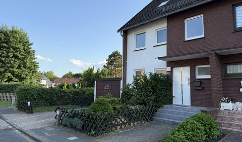 Modernes Reihenendhaus in ruhiger Lage mit Garten, Wintergarten & Garage – frisch saniert