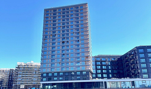 Exclusive 4-room designer residence with views of the Elbe in HafenCity