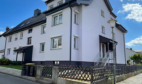 Spacious 3-room apartment in freshly renovated 3-family house