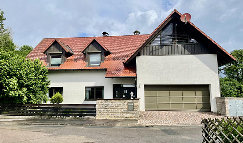 **Commission-free** Exclusive detached house in Büchenbach (OT Ottersdorf)