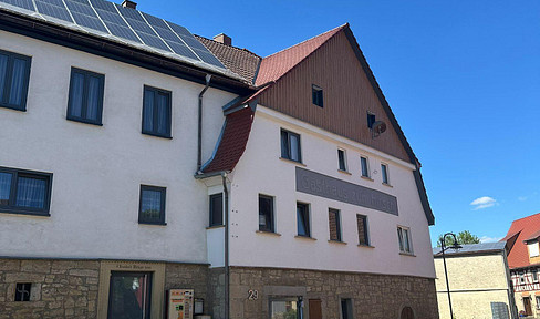 Former restaurant with building site