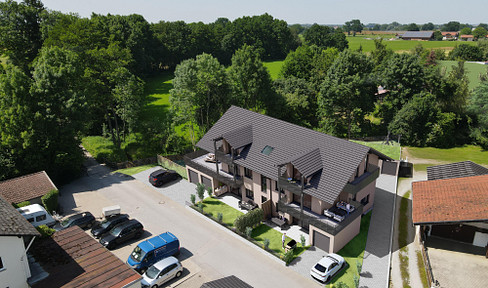 4-room garden apartment on Tännelbach - family idyll with sun, two gardens & a sense of space