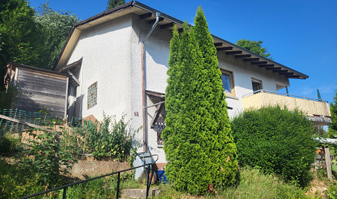 EFH, renovated, with large garden, expansion potential, sunny location, commission-free, VB