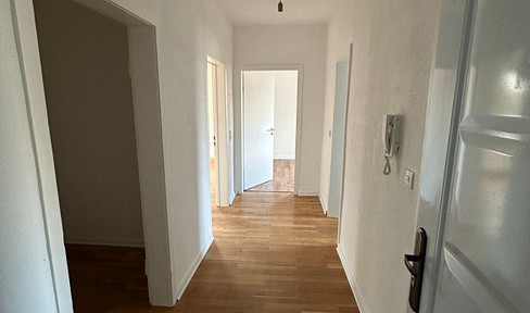 Modern 3-room apartment with fitted kitchen and balcony in Vellmar