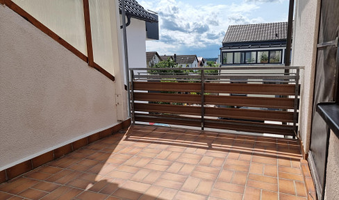 Freshly renovated 3.5 room balcony in a quiet location