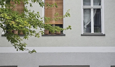Frisch sanierte 3-Zimmer Wohnung mit Mieleküche - ohne Provision