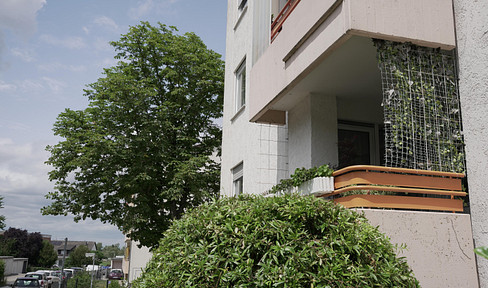 Wohnen an der Bergstraße, renovierte ETW Hochparterre in 64324 Seeheim-Jugenheim