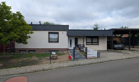 Flat roof bungalow | 4 rooms | kitchen | ready to live