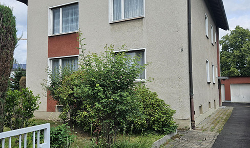 renovierungsbedürftiges Mehrgenerationenhaus mit Potential