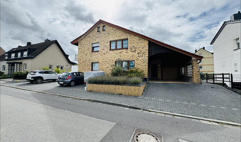 100% bezugsfrei! Mehrgenerationen Haus. Freistehend, Provisionsfrei. EFH mit ELW