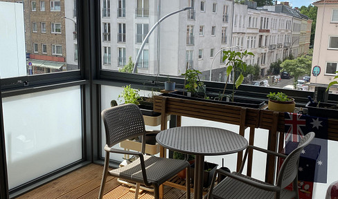 Free of commission! High-quality apartment with all comforts in a central location