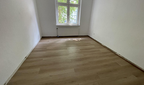 58sqm two-room apartment including new kitchen / suitable for shared flat