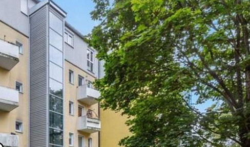 Private sale of a modernized, cosy and bright 3-room courtyard apartment, rented out