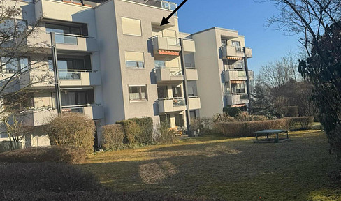 2,5 Zimmer-Wohnung mit freier Aussicht und beste Lage in Böblingen auf der Diezenhalde