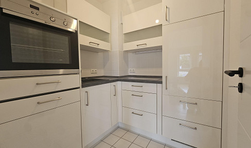 Freshly renovated & refurbished 1.5 room apartment in Essen Rellinghausen