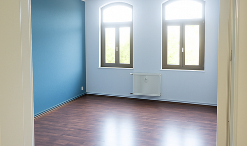 Bright 2-room apartment with flair