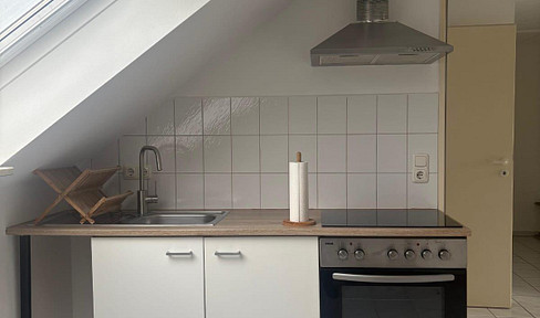 Well-kept 1-room attic apartment with kitchen in Augsburg Oberhausen